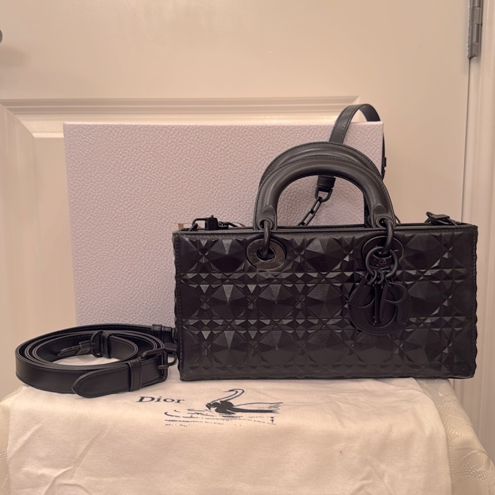 ❌SOLD❌Dior Lady D-Joy Black Cannage with Diamond Motif